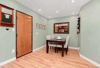 Photo #3: 250031196 Listing