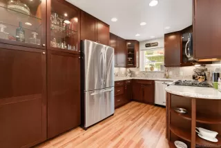 Photo #6: 250031196 Listing