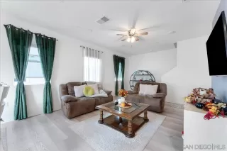 Photo #3: 250031199 Listing 