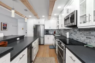 Photo #2: 250031223 Listing