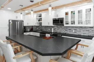 Photo #4: 250031223 Listing