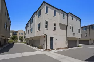 Photo #1: 250031248 Listing