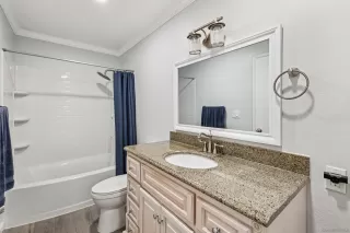 Photo #2: 250031297 Listing 