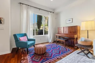 Photo #5: 250031308 Listing 