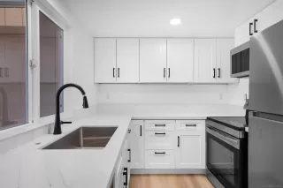 Photo #6: 250031325 Listing