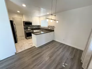 Photo #6: 250031341 Listing