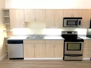 Photo #2: 250031346 Listing 