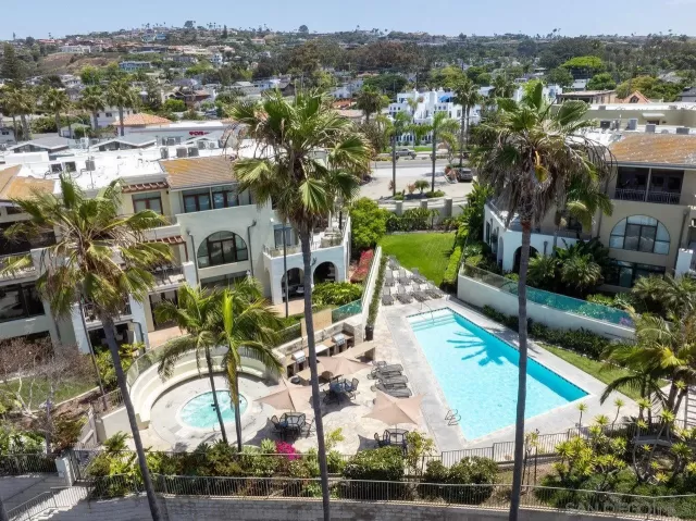 MLS: 250031389 Condo For Sale