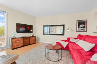 Photo #5: 250031389 Listing