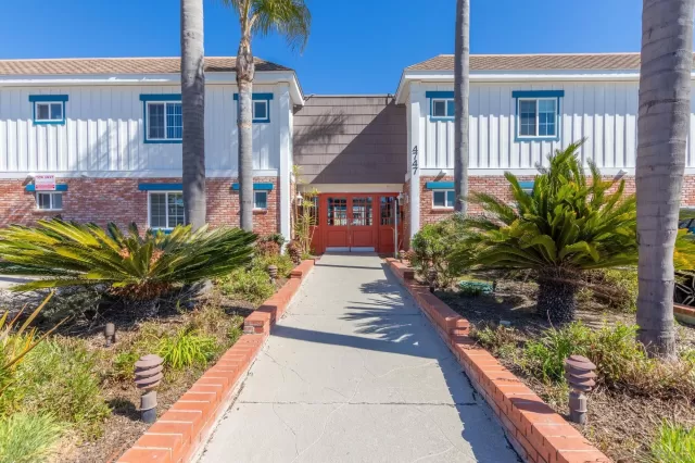 MLS: 250031463 Condo For Sale