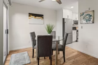 Photo #2: 250031468 Listing 