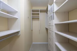 Photo #4: 250031507 Listing