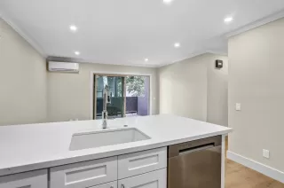 Photo #4: 250031570 Listing