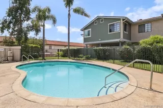 Photo #2: 250031590 Listing 