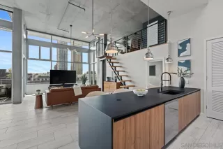 Photo #5: 250031594 Listing