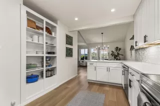 Photo #4: 250031683 Listing