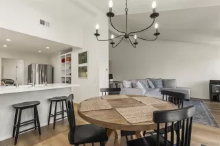 Photo #6: 250031683 Listing