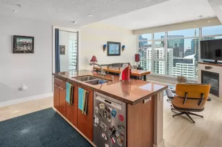 Photo #5: 250031704 Listing 