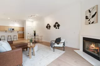 More Details about MLS # 250031738 : 12364 CARMEL COUNTRY RD UNIT 306