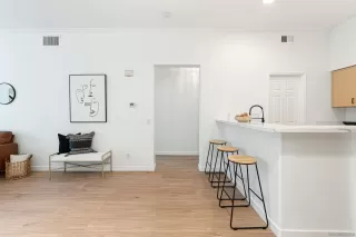 Photo #6: 250031738 Listing