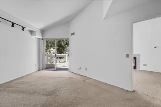 Photo #4: 250031752 Listing