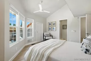 Photo #4: 250031791 Listing