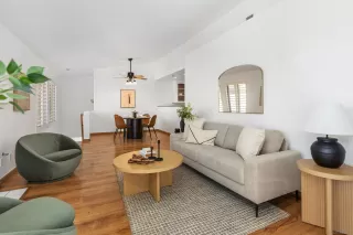 Photo #2: 250031801 Listing 