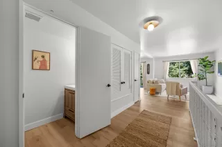 Photo #1: 250031823 Listing 