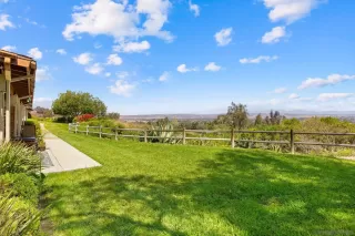 Photo #1: 250031874 Listing