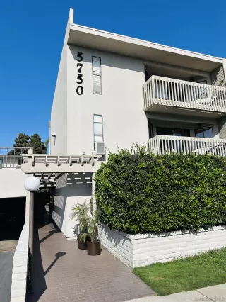 More Details about MLS # 250031889 : 5750 FRIARS ROAD UNIT 208