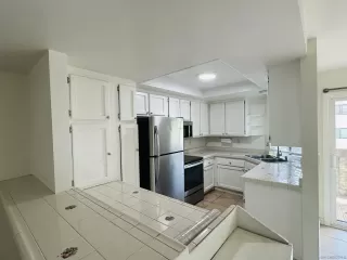 Photo #6: 250031889 Listing