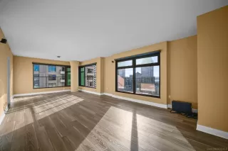 Photo #5: 250031894 Listing