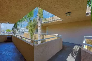 Photo #2: 250031906 Listing