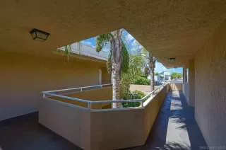 Photo #4: 250031906 Listing