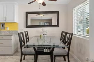 Photo #6: 250031929 Listing