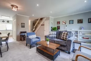 Photo #3: 250032003 Listing 