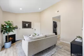 Photo #2: 250032004 Listing 