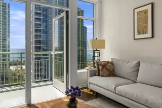 Photo #2: 250032038 Listing