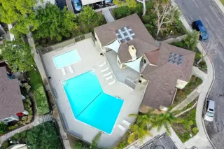 Photo #2: 250032055 Listing