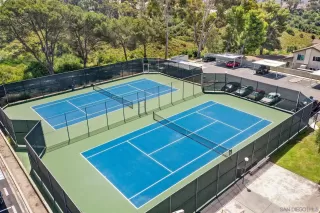 Photo #3: 250032055 Listing