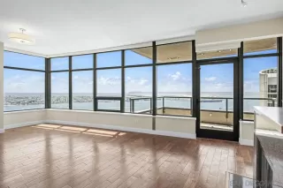 Photo #4: 250032125 Listing