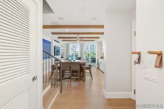 Photo #1: 250032177 Listing 