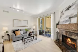 More Details about MLS # 250032178 : 2220 CAMINO DE LA REINA UNIT 205