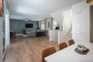 Photo #3: 250032184 Listing 