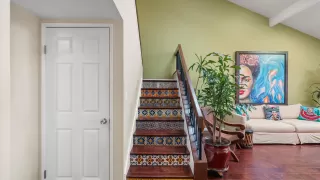 Photo #5: 250032191 Listing