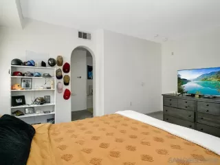 Photo #6: 250032207 Listing 