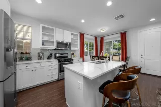 Photo #3: 250032255 Listing 