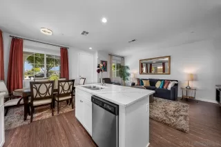 Photo #4: 250032255 Listing 