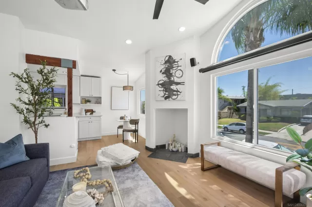 MLS: 250032282 Condo For Sale