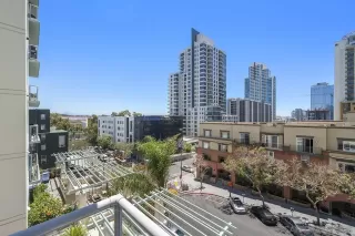 Photo #4: 250032318 Listing